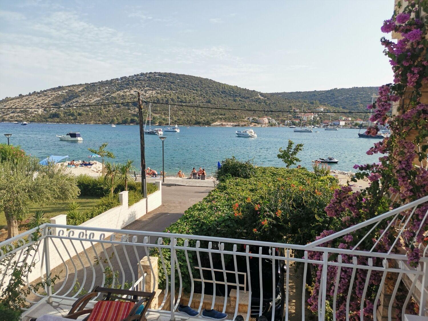 Vinišće Apartments Srdan מראה חיצוני תמונה