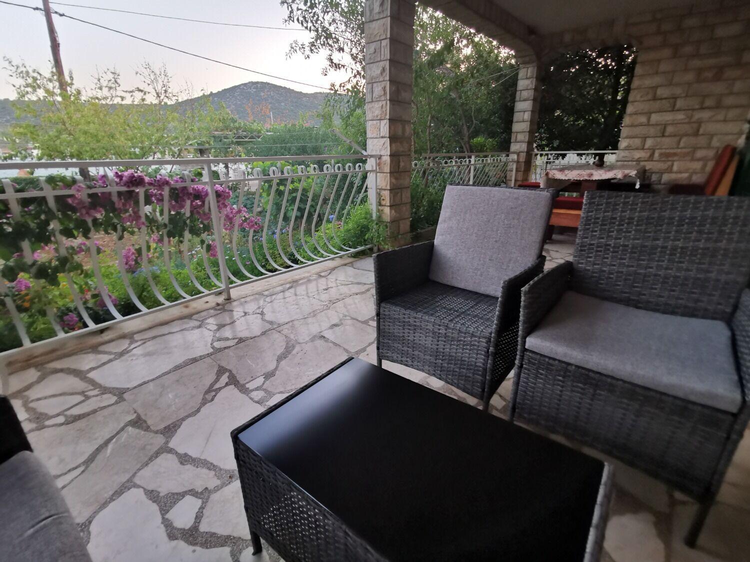 Vinišće Apartments Srdan מראה חיצוני תמונה